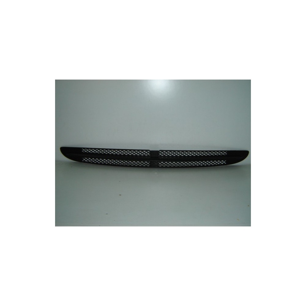 Achetez GRILLE INFÉRIEURE PARE-CHOCS AVANT MERCEDES MERCEDES S W220 00- au meilleur prix sur todocarrocería.com
