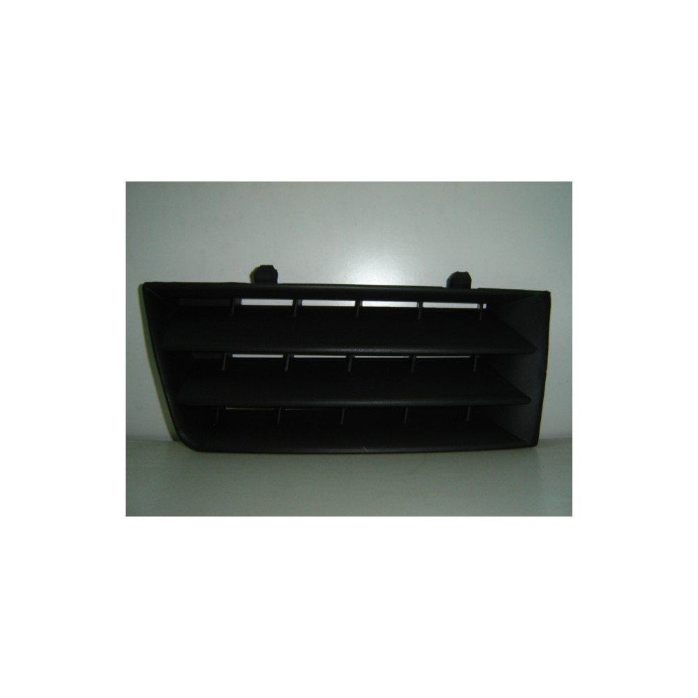 Achetez GRILLE GAUCHE (NOIR) RENAULT RENAULT MEGANE 02- au meilleur prix sur todocarrocería.com