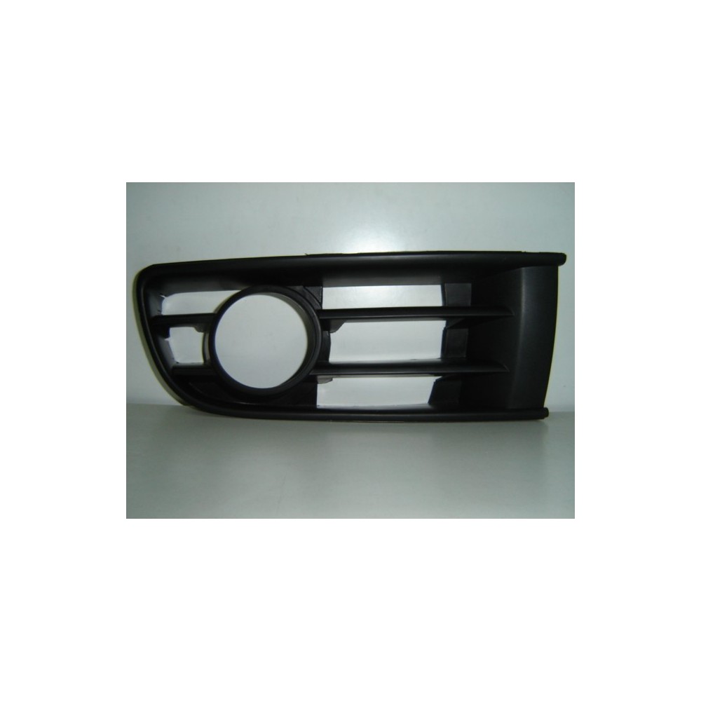Compra REJILLA IZQUIERDA PARAGOLPES DELANTERO (C/FURO FAROL) VW VW POLO 02- al mejor precio en todocarrocería.com