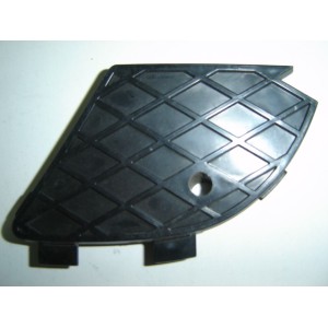Achetez GRILLE GAUCHE PARE-CHOCS AVANT (EXTÉRIEUR) MERCEDES MERCEDES W210 99- au meilleur prix sur todocarrocería.com
