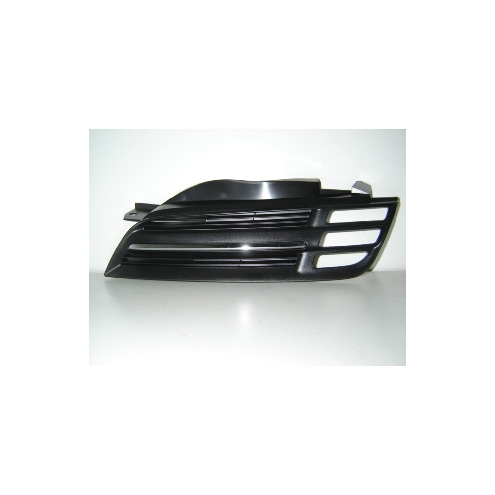 Achetez GRILLE GAUCHE (NOIR + CHROMÉ) NISSAN NISSAN MICRA 02- au meilleur prix sur todocarrocería.com.