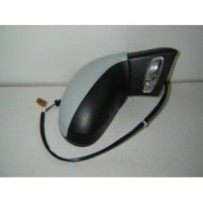Achetez RÉTROVISEUR DROIT ÉLECTRIQUE CHAUFFANT AVEC CLIGNOTANT POUR PEUGEOT 207 06- au meilleur prix sur todocarrocería.com.