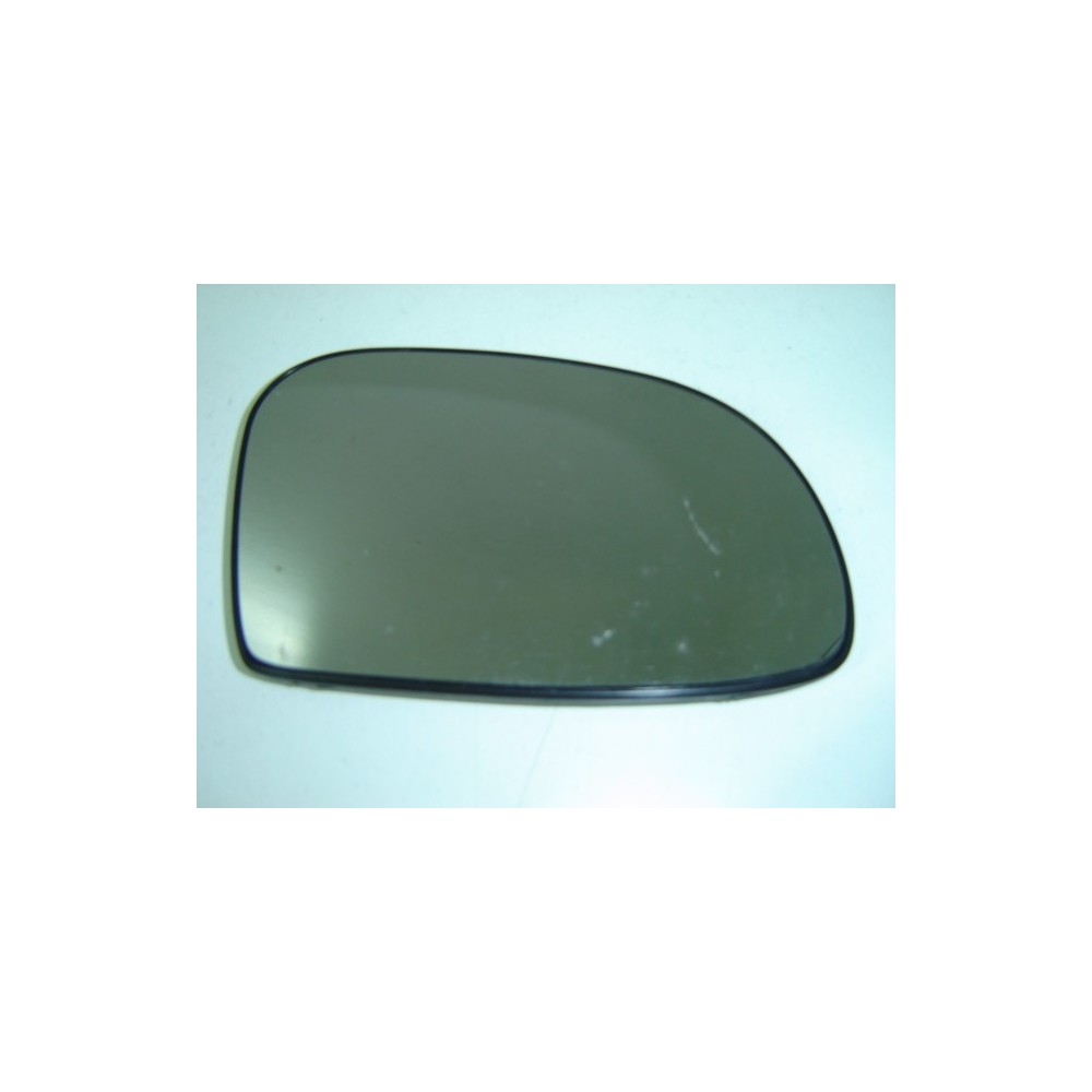 Achetez VITRE DE RÉTROVISEUR DROIT THERMIQUE S/SUPÉRIEUR CITROËN CITROËN SAXO 96/99 au meilleur prix sur todocarrocería.com.